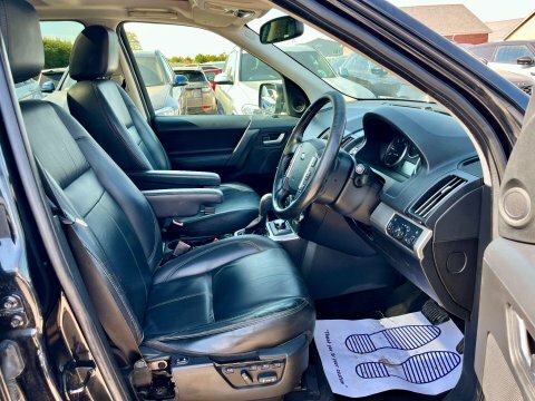 Land Rover Freelander 2 2.2 Sd4 Hse Black #4
