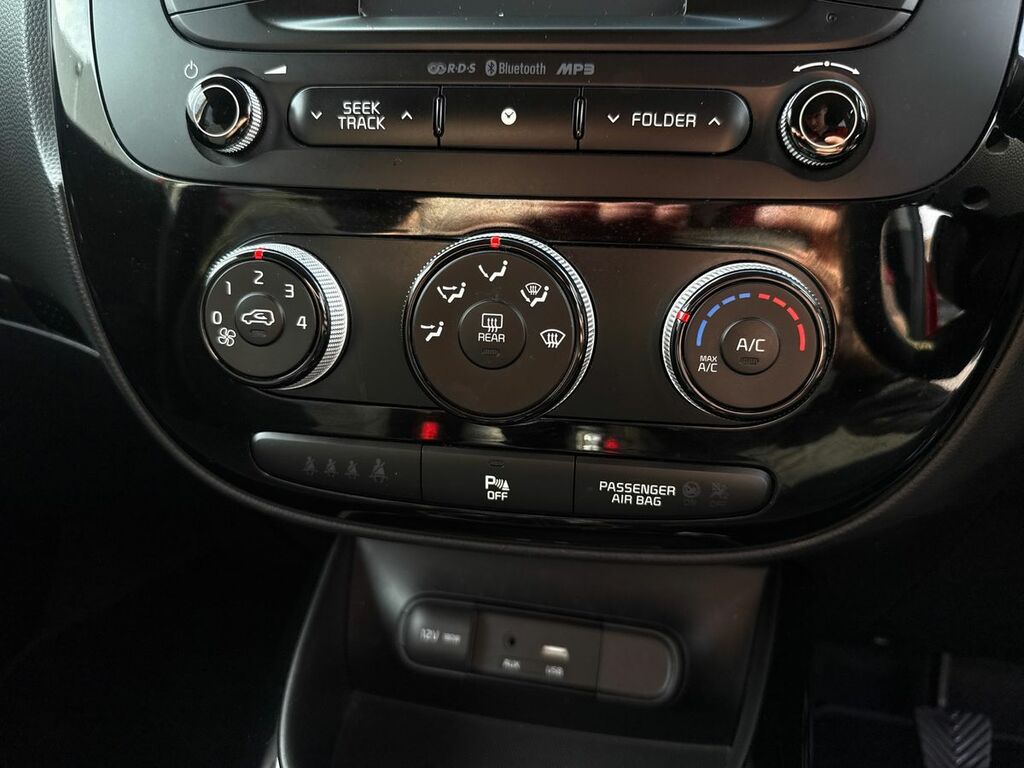 Kia Soul 1.6 Crdi Connect Plus Euro 6 Black #15