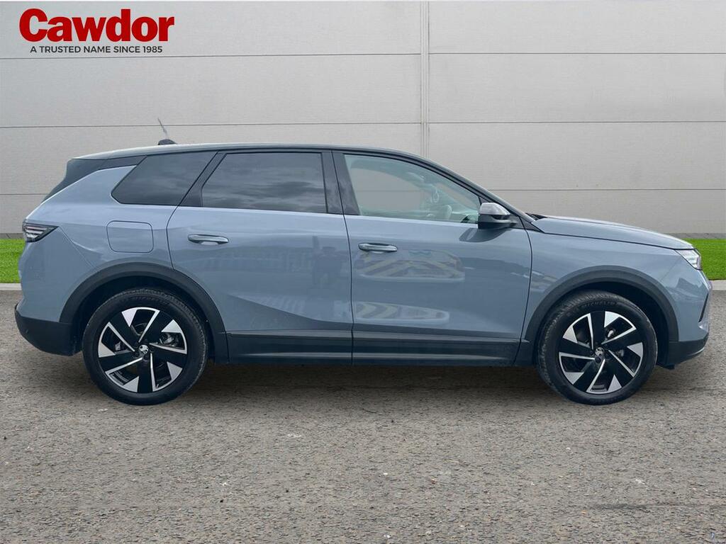 Vauxhall Grandland Ultimate Trbo M Grey #2