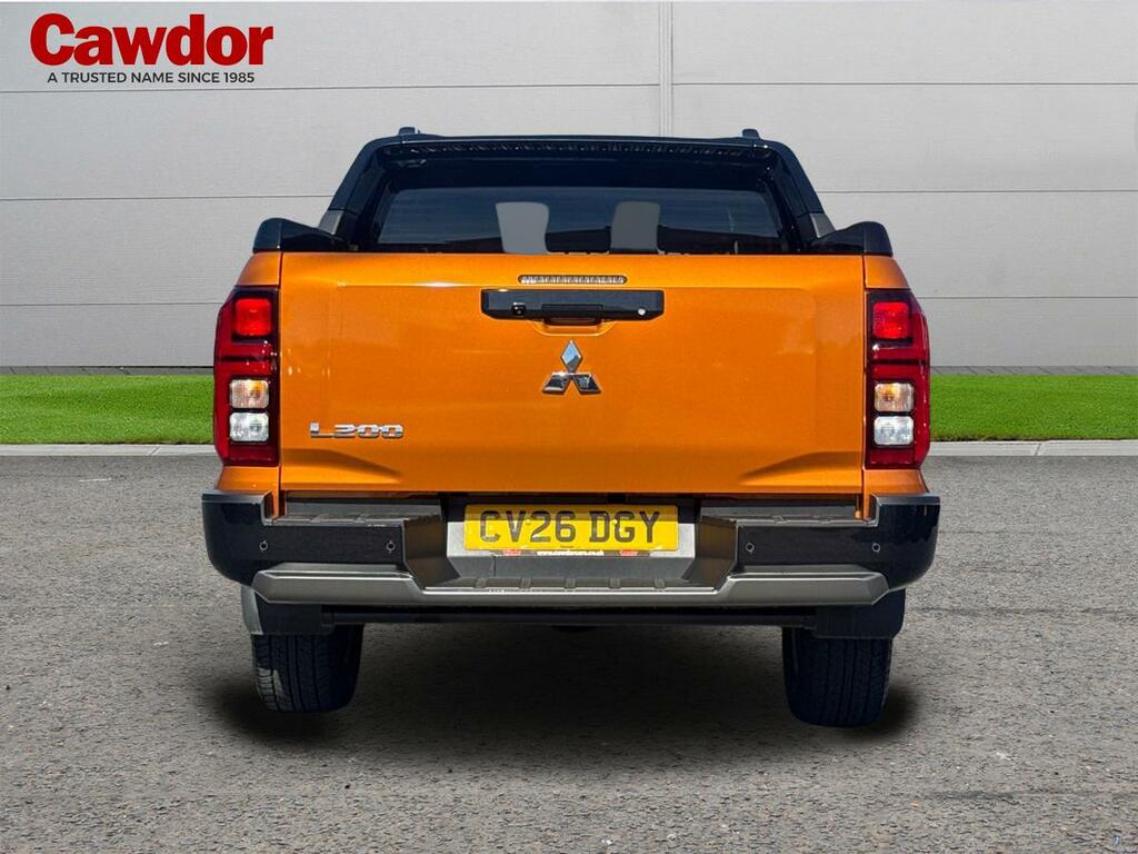 Mitsubishi L200 Pup 2.4 Bitb D Brbn Dbcb 4Wd Audouble Cab Orange #4