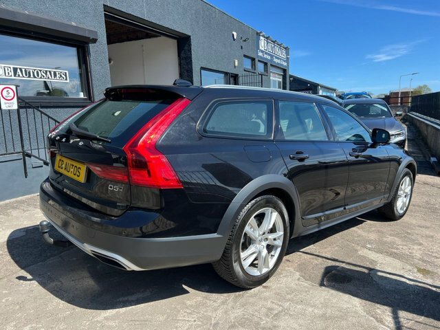 Volvo V90 Cross Country 2017 2.0 D5 Powerpulse Estate Awd Black #4