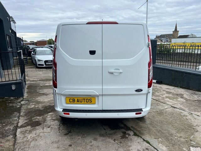 Ford Transit Custom 2022 2.0 300 Ecoblue Limited Crew Van Double Cab 5 MF72ZLV White #5