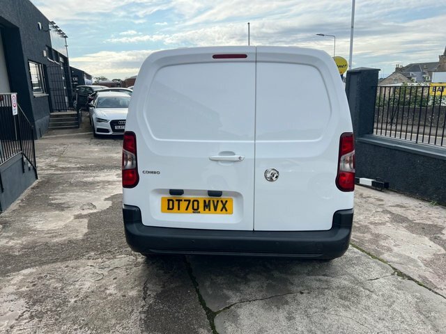 Vauxhall Combo 2021 1.5 Turbo D 2300 Edition Panel Van White #5
