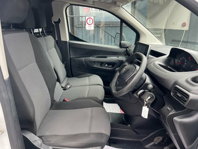 Peugeot Partner Bluehdi Professional L1 Grey #16