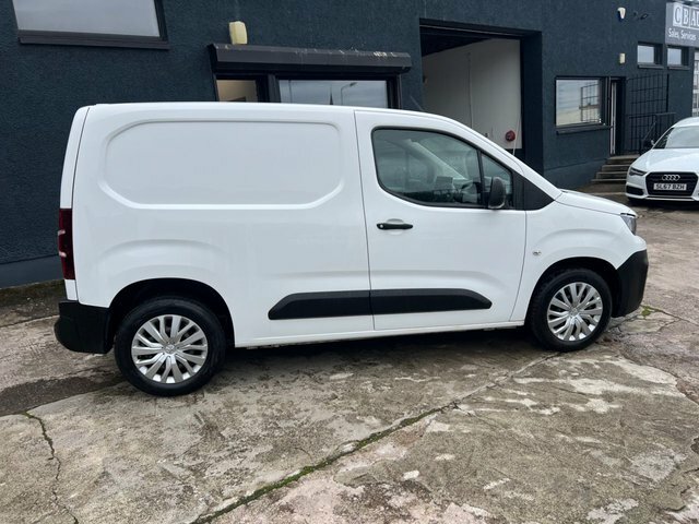Peugeot Partner 2019 1.5 Bluehdi 1000 Professional Standard Panel White #3