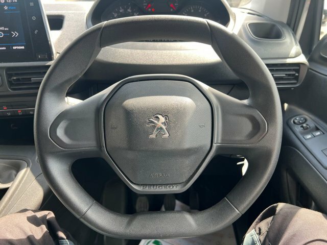 Peugeot Partner 1.5 Bluehdi Professional L1 101 Bhp With Air Con, White #26