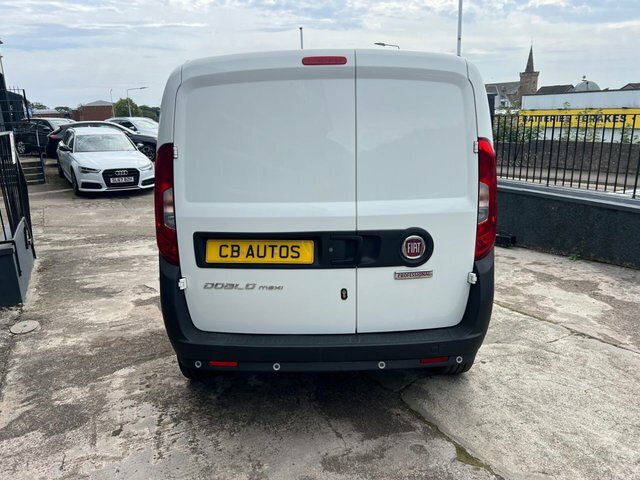 Fiat Doblo 2018 1.4 16V Sx Panel Van L1 H2 White #4