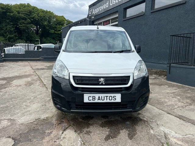 Peugeot Partner 2018 1.6 Bluehdi 855 Professional Panel Van Di White #2