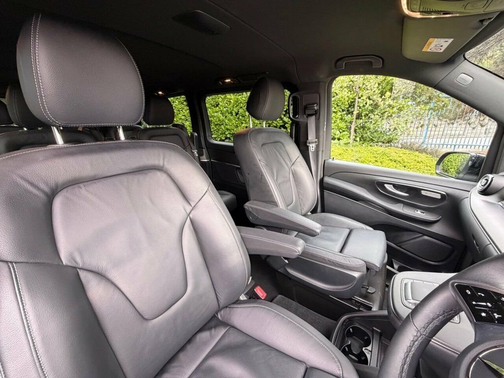 Mercedes-Benz V Class V220 D Amg Line 9G-tronic Extra Long Black #27