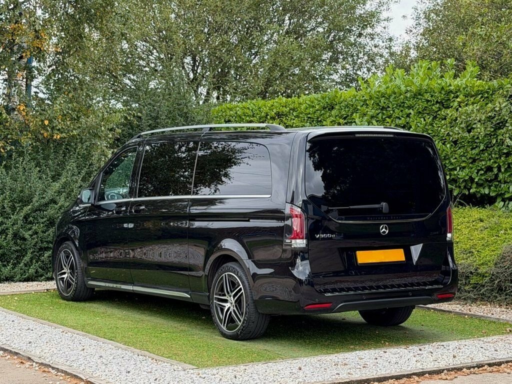 Mercedes-Benz V Class V220 D Amg Line 9G-tronic Extra Long Black #7