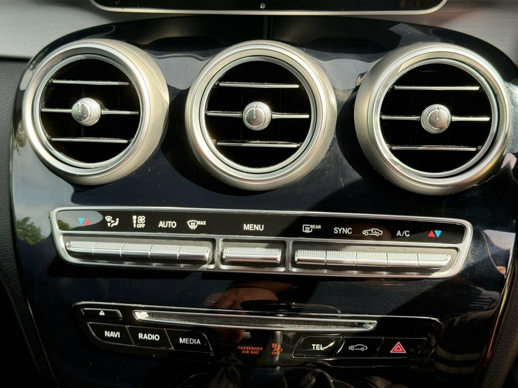 Mercedes-Benz C Class Saloon 2.1 C220d Amg Line 7G-tronic Euro 6 Ss Silver #12