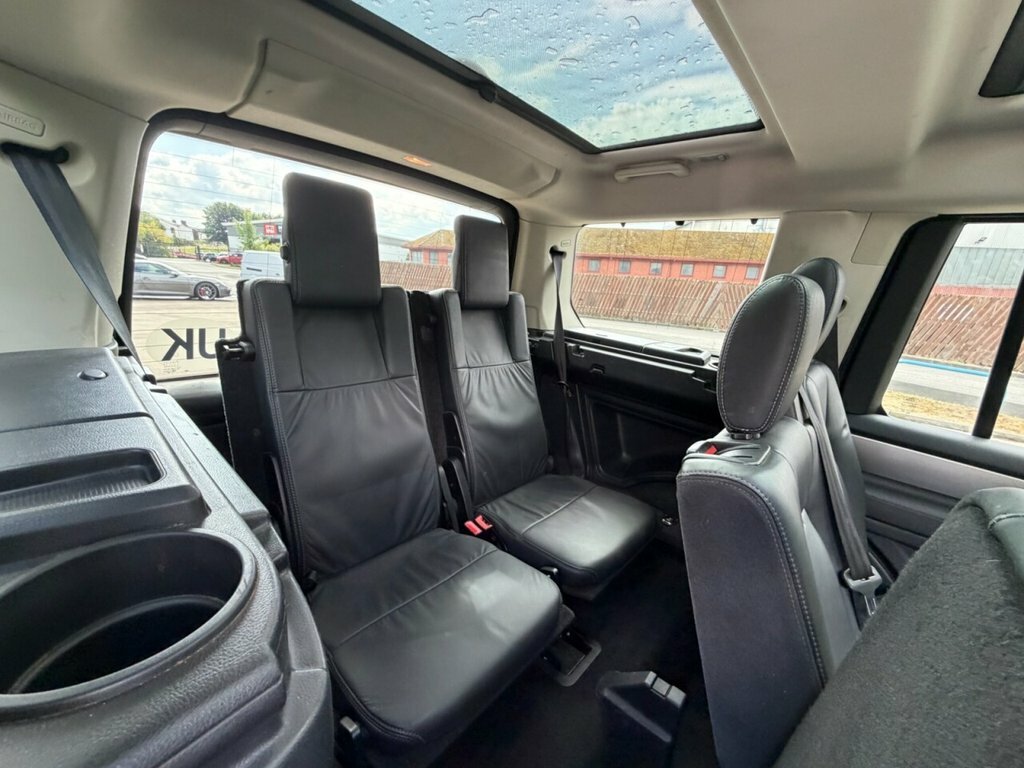 Land Rover Discovery 4 3L Hse RE13ACO Silver #4