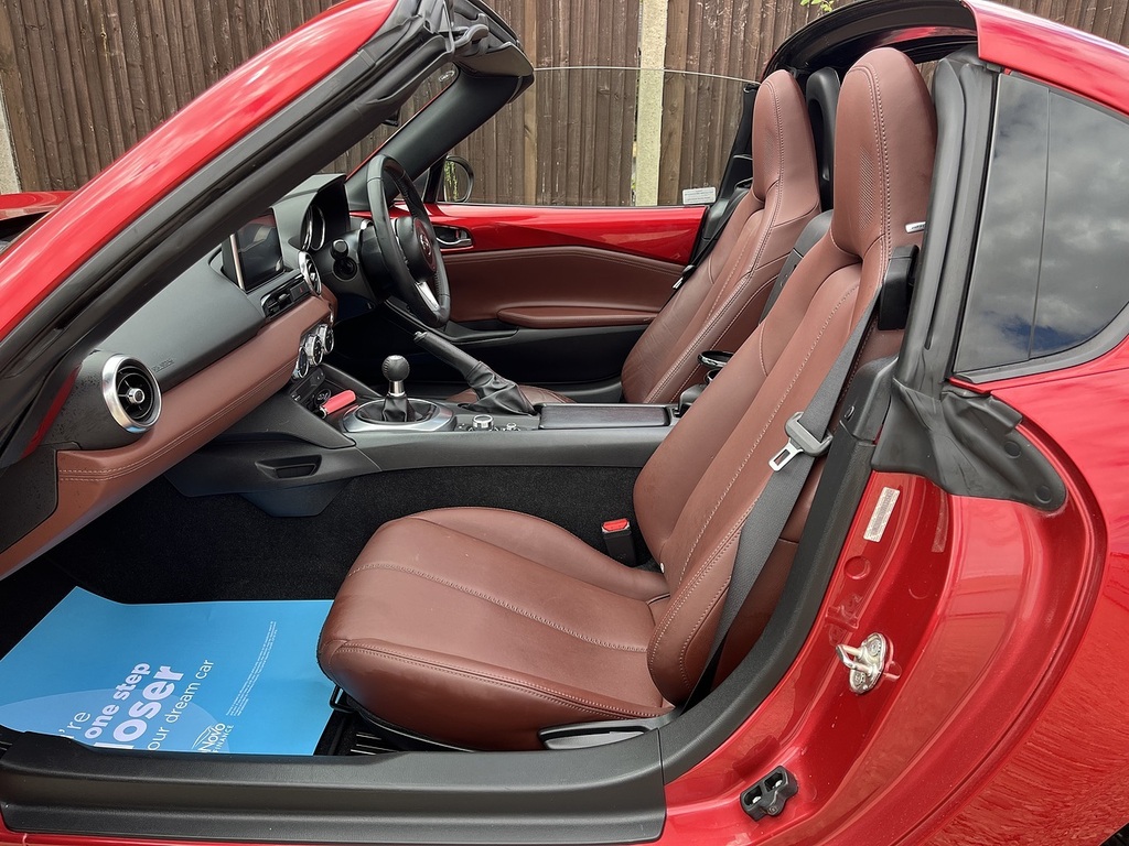 Mazda MX-5 RF Skyactiv-g Sport Nav Red #2