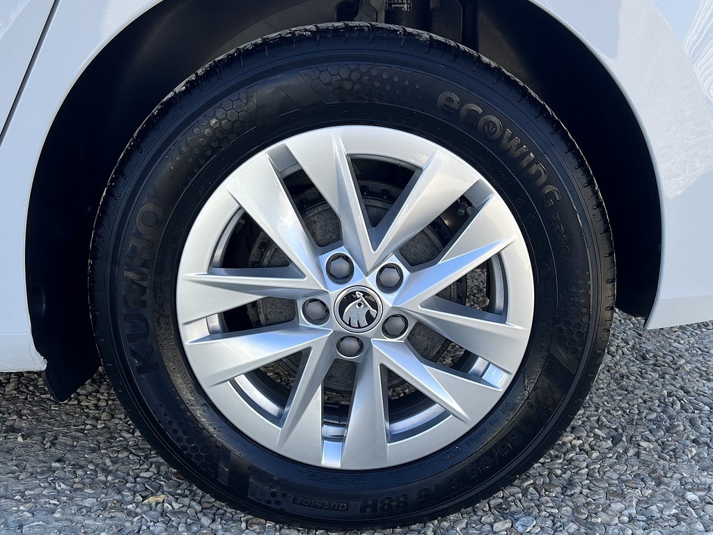 Skoda Fabia Tsi Se Comfort White #6