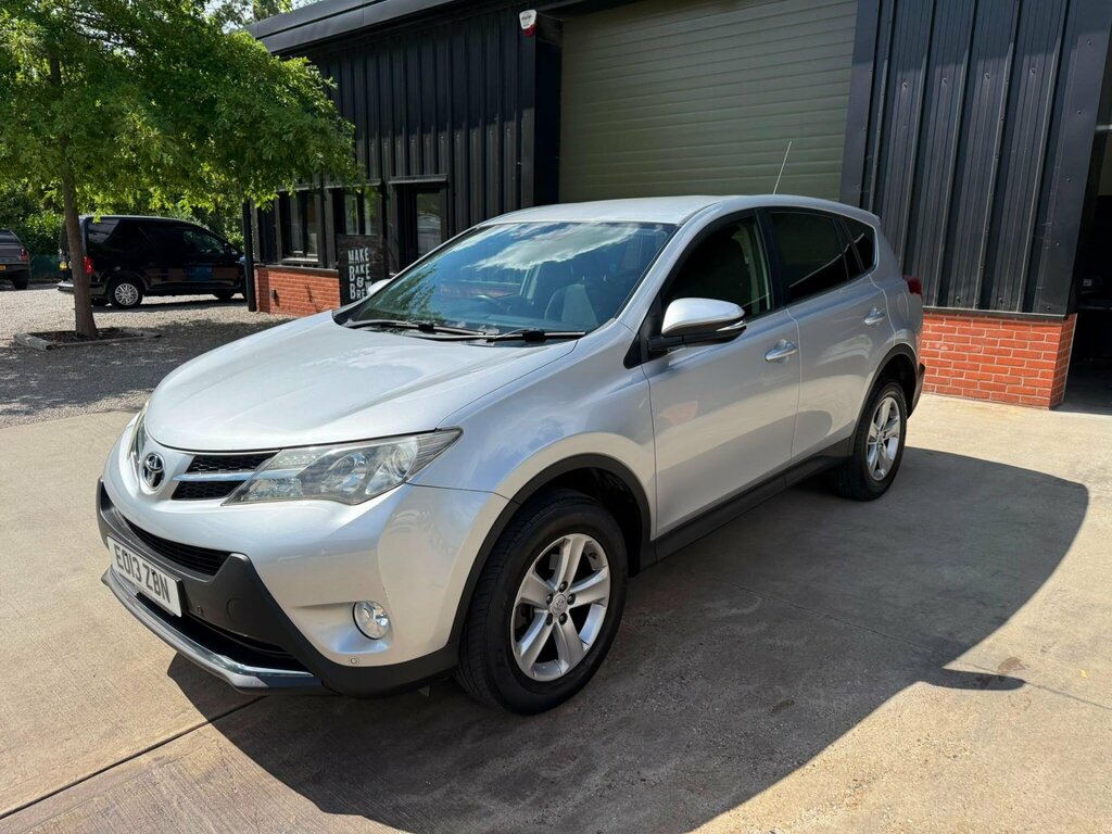 Toyota Rav 4 2.0 D-4d Icon 2Wd Euro 5 Ss Silver #2