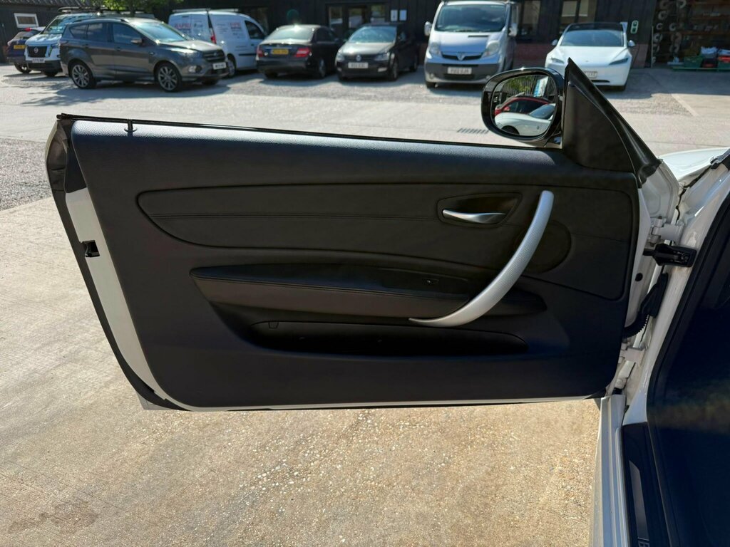 BMW 1 Series 116I M Sport T Blue #28
