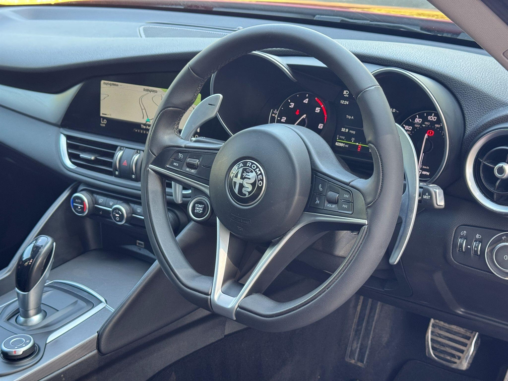 Alfa Romeo Giulia 2.2 Td Speciale Saloon Euro 6 Ss #4