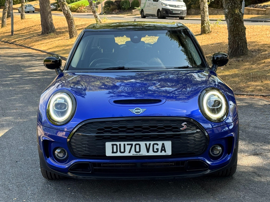 Mini Clubman 1.5 Cooper Classic Estate 6Dr Steptronic Eu White #61