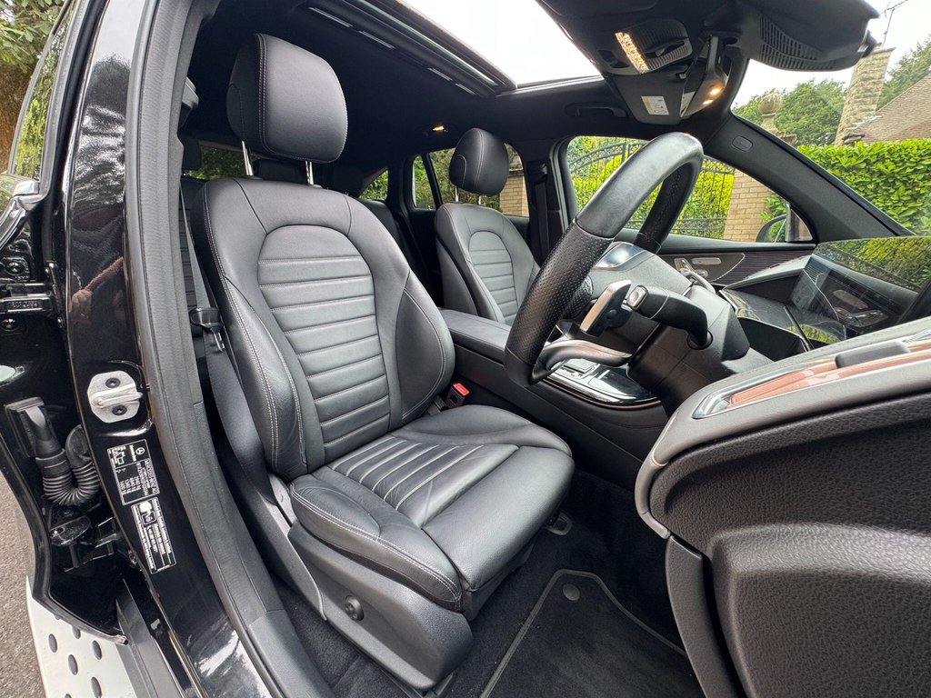 Mercedes-Benz EQC Eqc 400 300Kw Amg Line Premium 80Kwh Grey #69