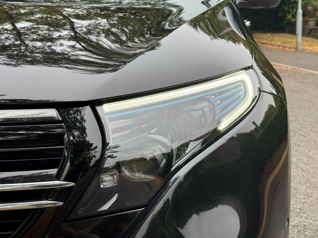 Mercedes-Benz EQC Eqc 400 300Kw Amg Line Premium 80Kwh Grey #16