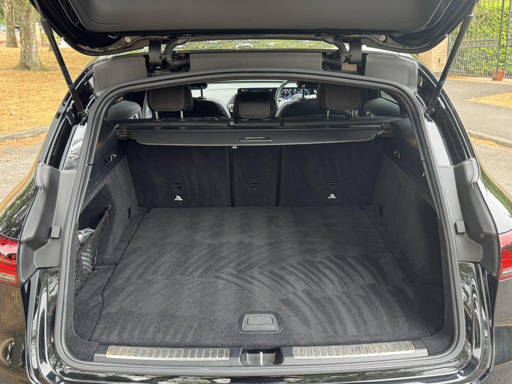 Mercedes-Benz EQC Eqc 400 300Kw Amg Line Premium 80Kwh Grey #25