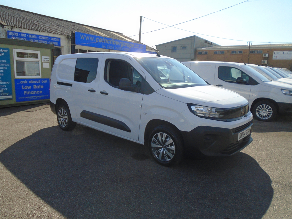 Vauxhall Combo L2h1 2300 5 Seat Crew Van XL