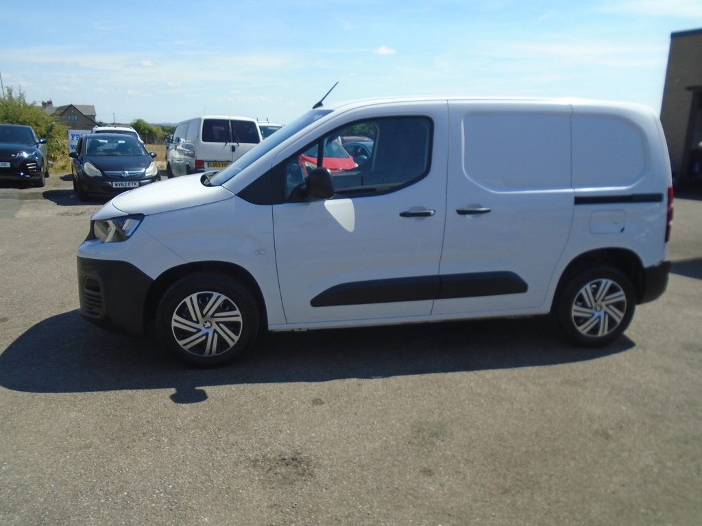 Peugeot Partner Bluehdi Professional Premium Plus L1  #6