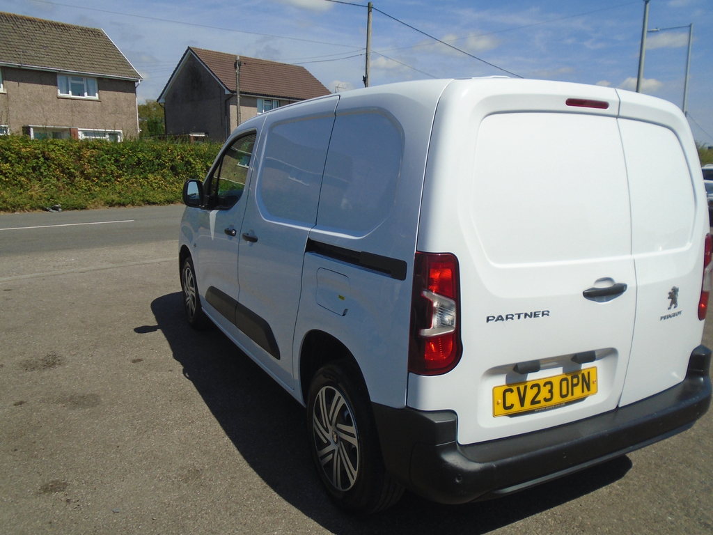 Peugeot Partner Bluehdi Professional Premium Plus L1  #5
