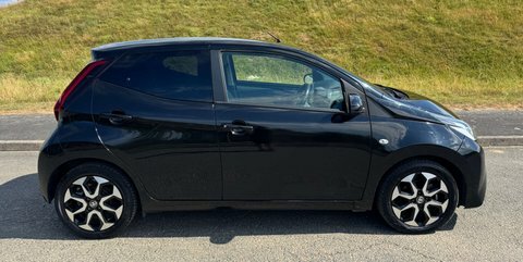 Toyota Aygo X -Plore Vvt-i Black #3