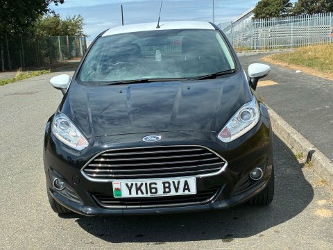 Ford Fiesta 1.0T Ecoboost Titanium X Euro 6 S S Red #3