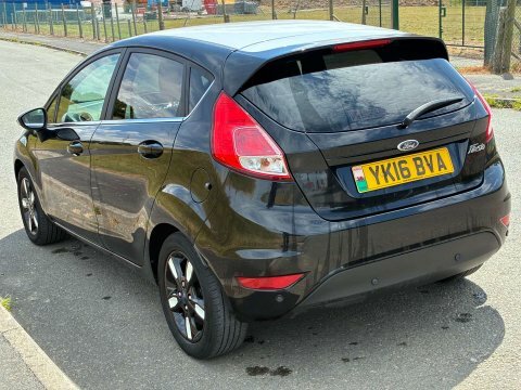 Ford Fiesta 1.0T Ecoboost Titanium X Euro 6 S S Red #6