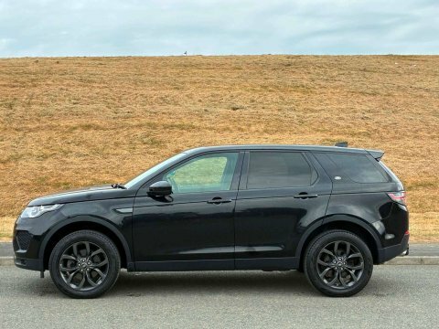 Land Rover Discovery Sport 2.0 Discovery Sport Black #3