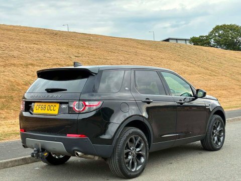 Land Rover Discovery Sport 2.0 Discovery Sport Black #5