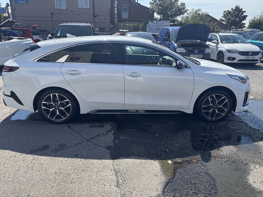 Kia Proceed T-gdi Gt-line White #4