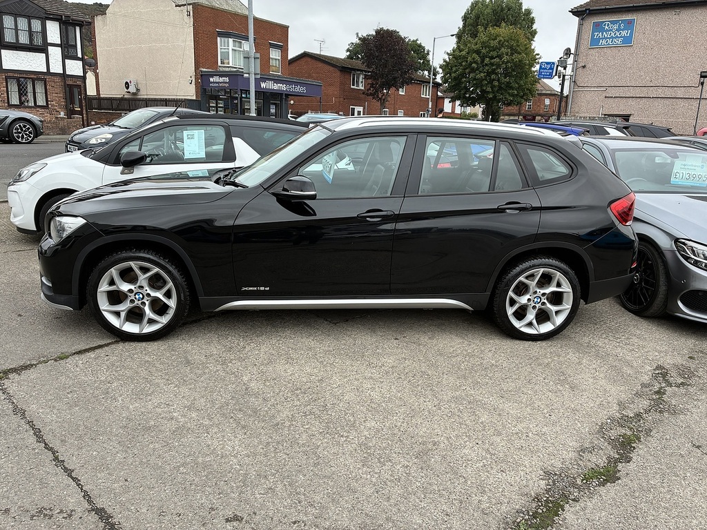 BMW X1 18D Xline Black #4