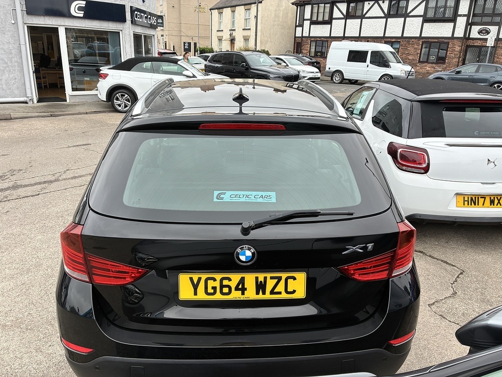 BMW X1 18D Xline Black #6