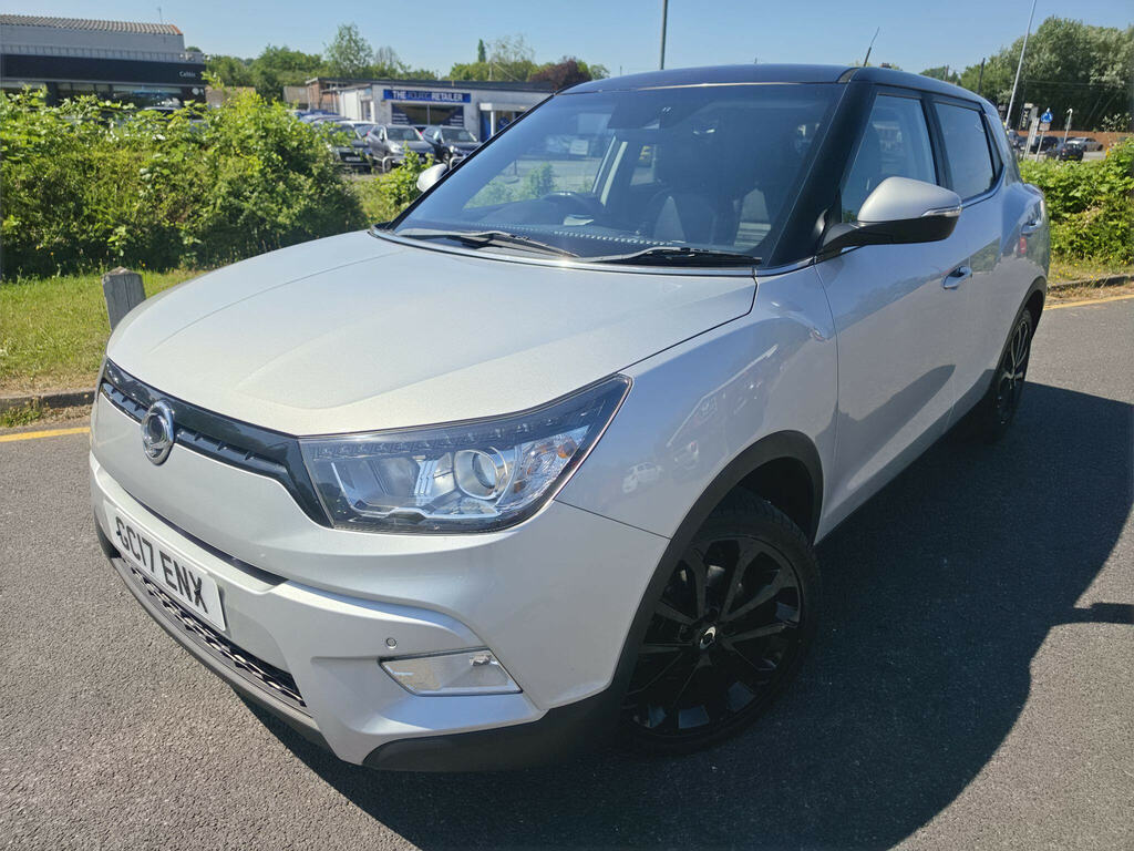 SsangYong Tivoli 1.6 E-xgi Elx Euro 6 Ss GC17ENX Silver #3