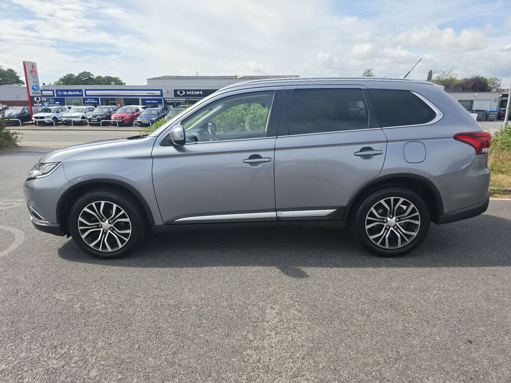 Mitsubishi Outlander 2.2 Di-d Gx4 4Wd Euro 6 Grey #4