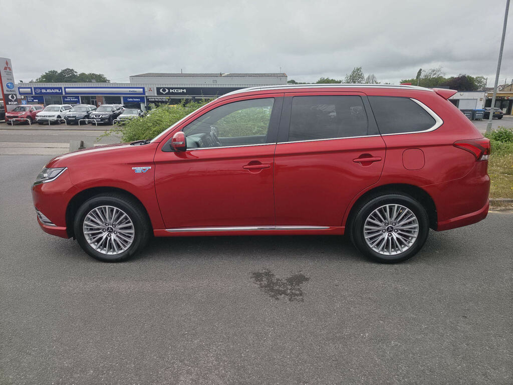 Mitsubishi Outlander 2.4H Twinmotor 13.8Kwh 5H Cvt 4Wd Euro 6 Ss WM68FYN Red #4