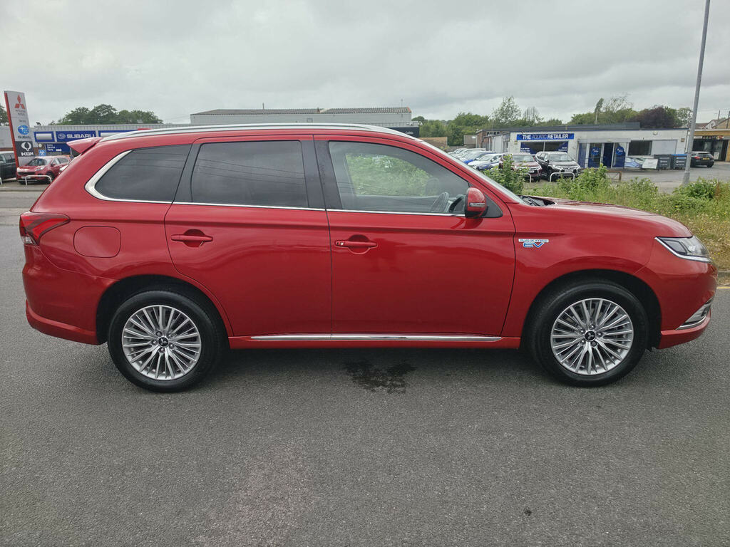 Mitsubishi Outlander 2.4H Twinmotor 13.8Kwh 5H Cvt 4Wd Euro 6 Ss WM68FYN Red #5
