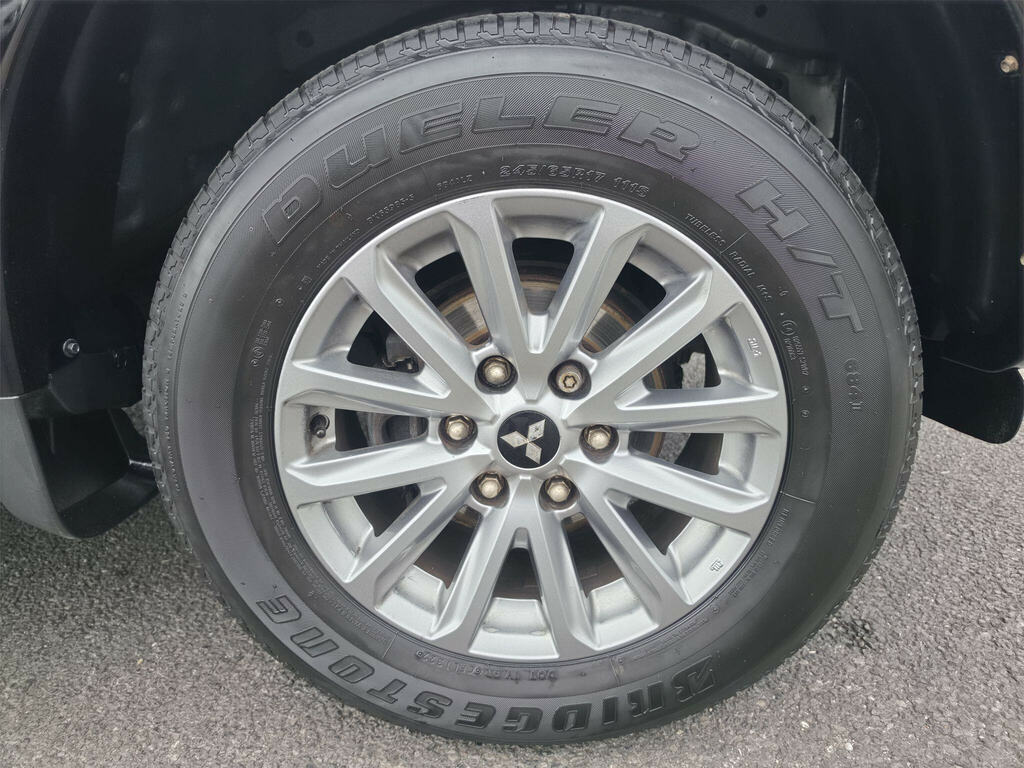 Mitsubishi L200 2.4 Di-d Dc Barbarian 4Wd Euro 6 DP68ZXD Black #5