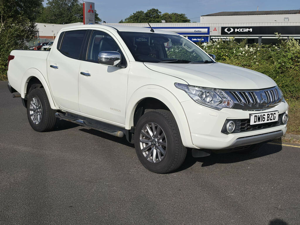 Mitsubishi L200 2.4 Di-d Dc Warrior 4Wd Euro 5 White