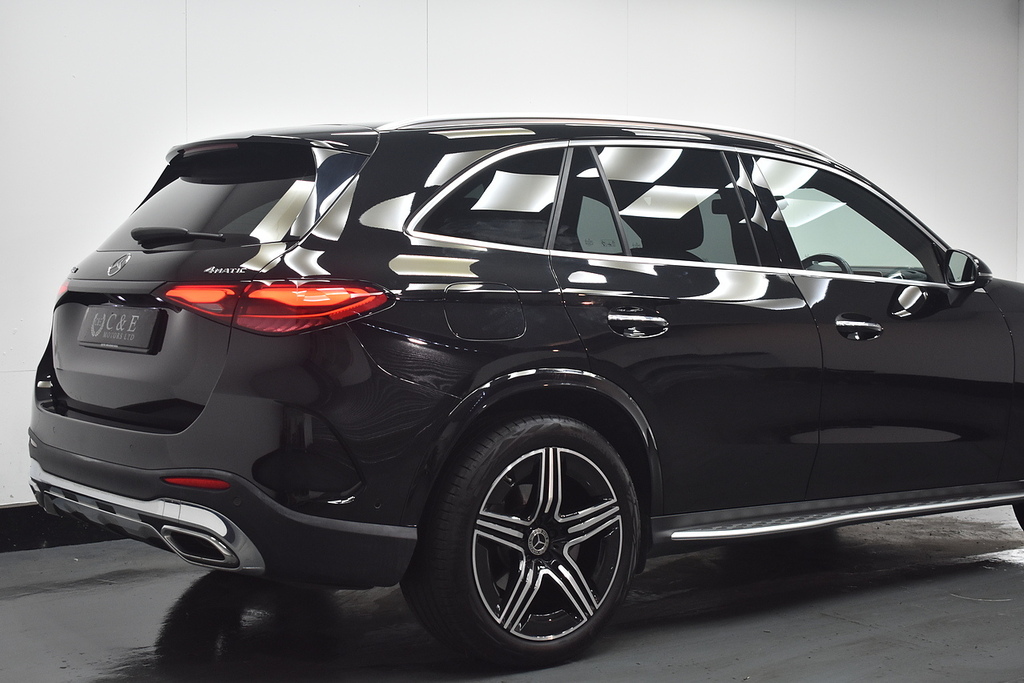 Mercedes-Benz GLC Class Glc 300 4Matic Amg Line Premium Plus 9G-tronic White #36