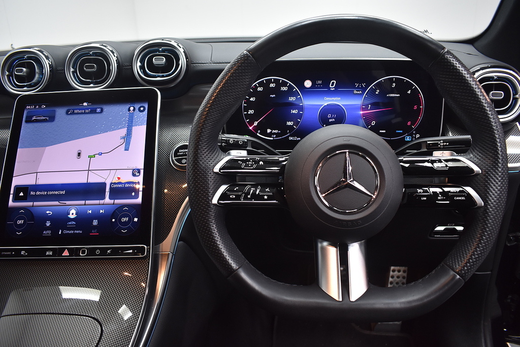 Mercedes-Benz GLC Class Glc 300 4Matic Amg Line Premium Plus 9G-tronic White #45