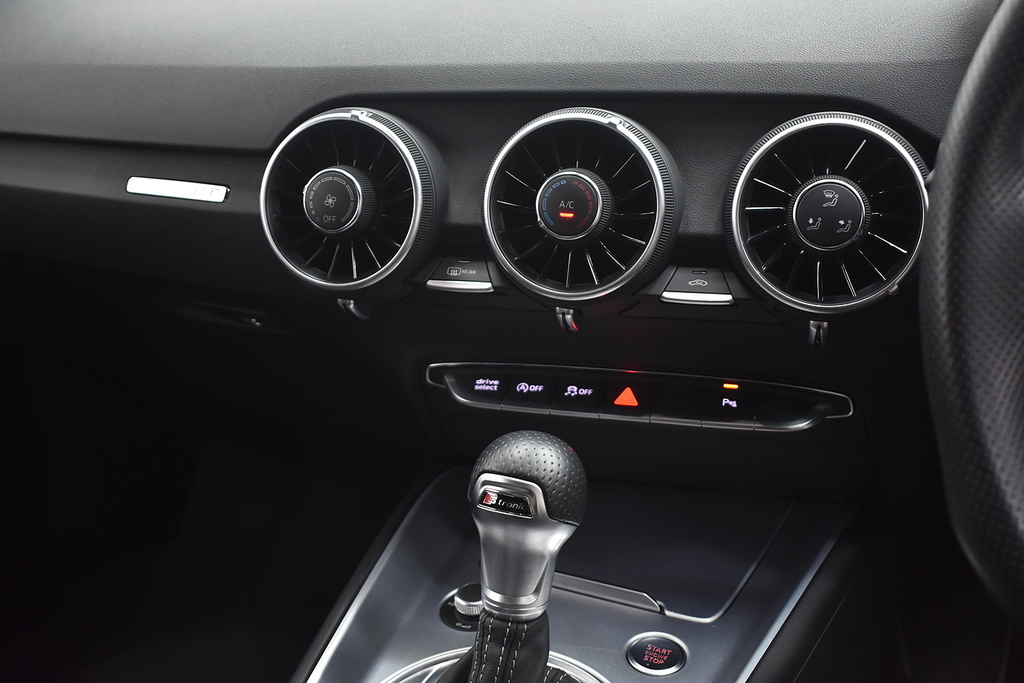 Audi TT 2.5 Tfsi Vorsprung Roadster S Tronic Quattro Euro Grey #42