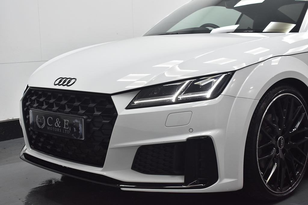 Audi TT Coupe White #6