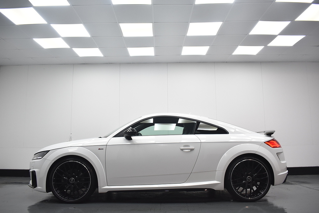 Audi TT Coupe White #2
