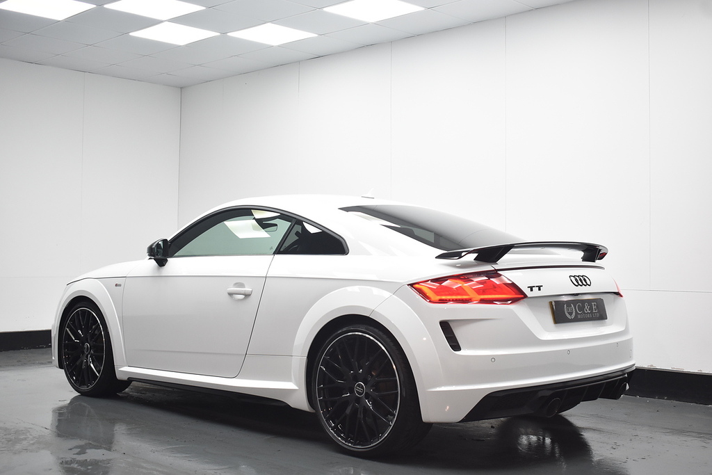 Audi TT Coupe White #4