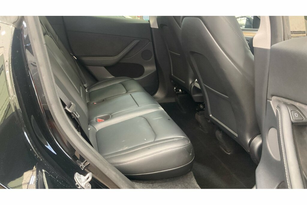 Tesla Model Y Suv LB24XPW Black #2
