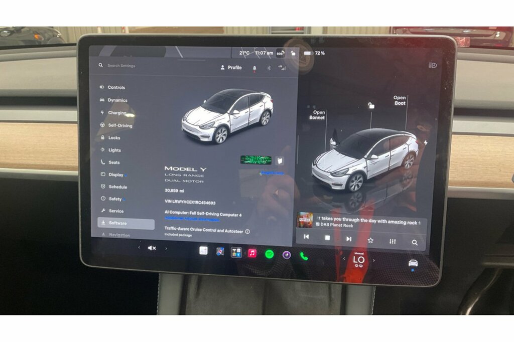 Tesla Model Y Suv LB24XPW Black #3
